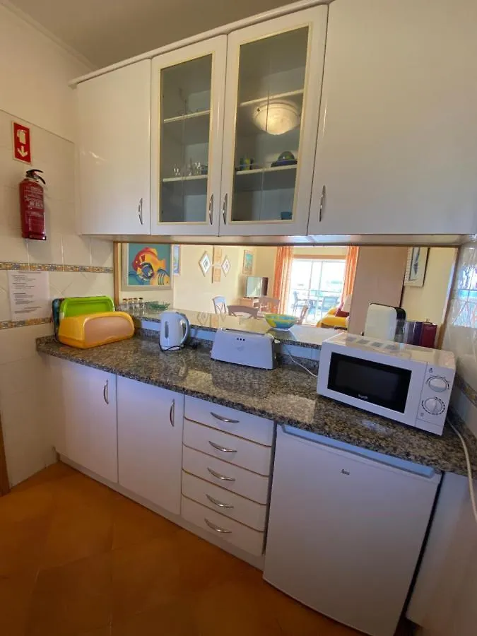 Condominio Do Mar ラゴス アパート